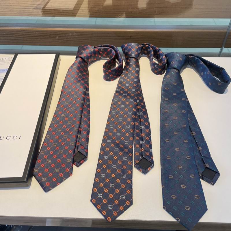 Gucci Tie hm08